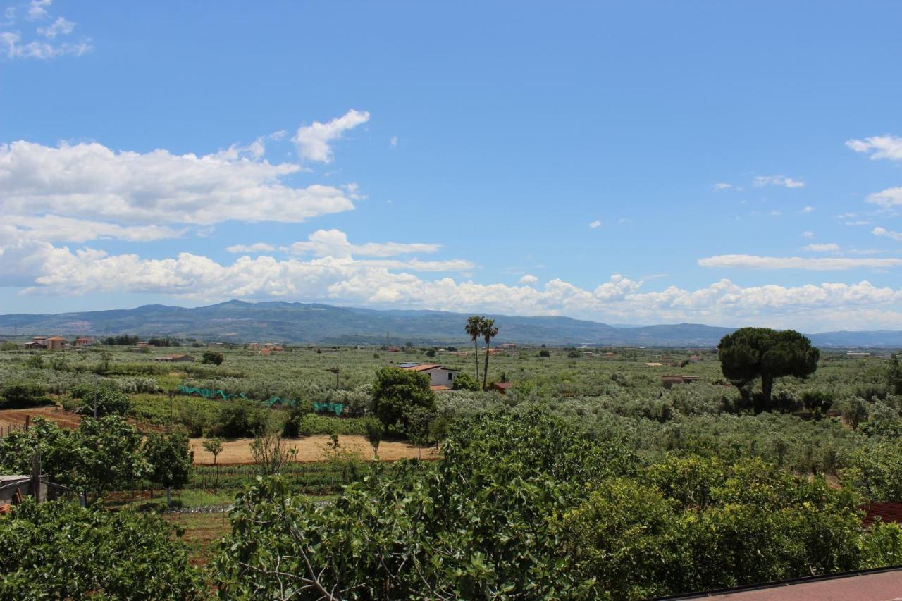 B&B La Vigna Lamezia Terme Bagian luar foto